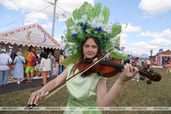 Сергеенко о "Купалье" в Александрии: это праздник белорусско-российской дружбы Сергеенко о "Купалье" в Александрии: это праздник белорусско-российской дружбы