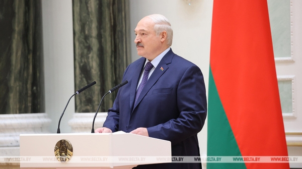 Отчет правительства, подготовка к выборам, выпускной и мятежный "Вагнер". Итоги неординарной недели Президента Отчет правительства, подготовка к выборам, выпускной и мятежный "Вагнер". Итоги неординарной недели Президента