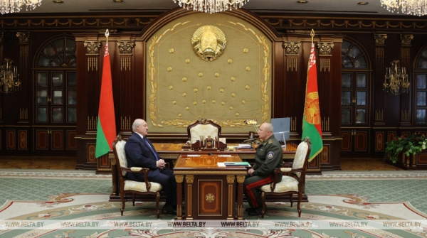 Подсчет денег и баллов ЦЭ, ответ на попытки "растащить СНГ" и дедлайн для здравоохранения. Подробности насыщенной недели Президента Подсчет денег и баллов ЦЭ, ответ на попытки "растащить СНГ" и дедлайн для здравоохранения. Подробности насыщенной недели Президента