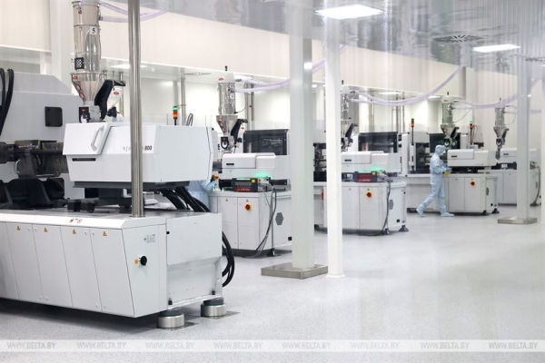 Головченко: ожидаем, что в этом году объем выпуска импортозамещающей продукции составит $29 млрд Головченко: ожидаем, что в этом году объем выпуска импортозамещающей продукции составит $29 млрд