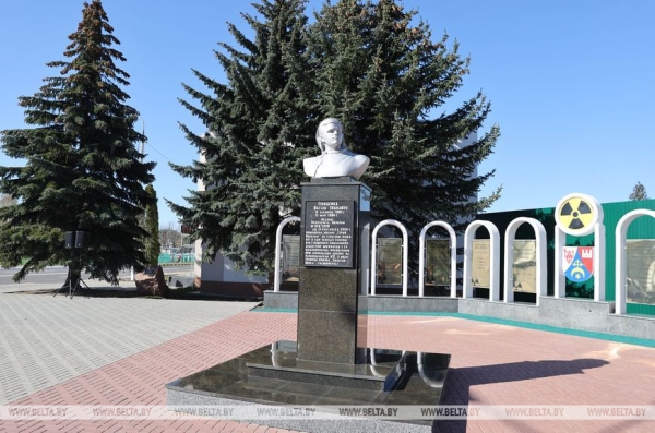 ДОСЬЕ: К 37-й годовщине аварии на Чернобыльской АЭС ДОСЬЕ: К 37-й годовщине аварии на Чернобыльской АЭС