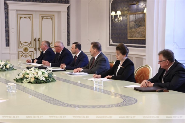 Лукашенко поставил задачу в 2024 году железобетонно определиться с системой поступления