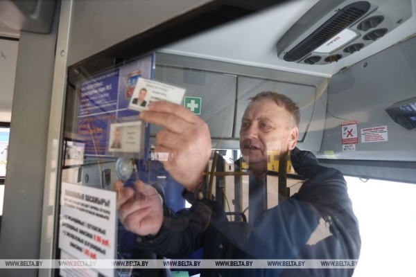 Как изменились автобусы, пассажиры и дороги за 20 лет: наблюдения водителя общественного транспорта