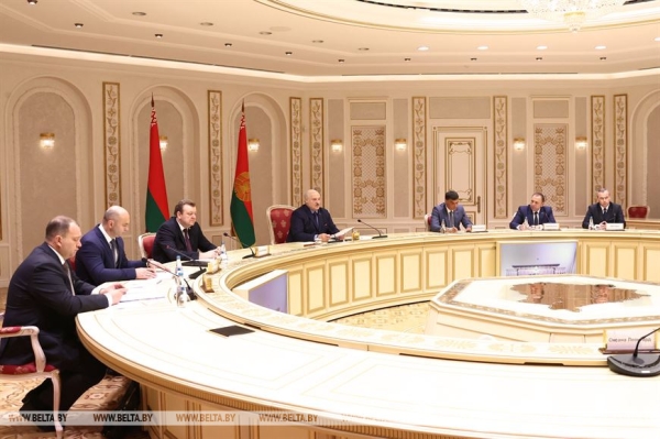 Лукашенко предложил Тамбовской области активизировать сотрудничество и назвал перспективные направления Лукашенко предложил Тамбовской области активизировать сотрудничество и назвал перспективные направления